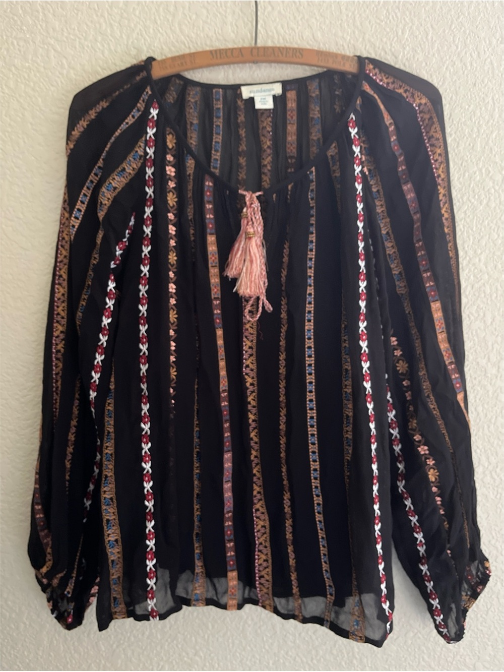 Sundance Black Mesh Embroidered Top Women’s Size Petite Medium
